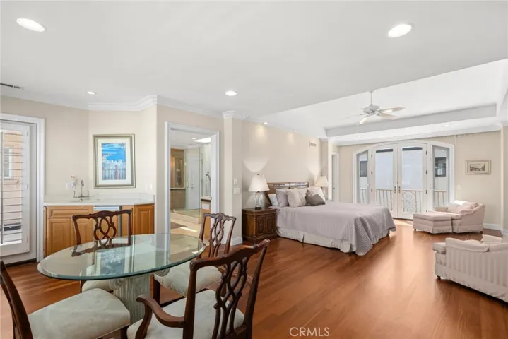 521 Via Lido Nord, Newport Beach, California 92663
