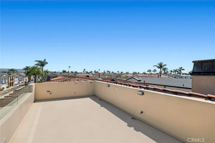 521 Via Lido Nord, Newport Beach, California 92663
