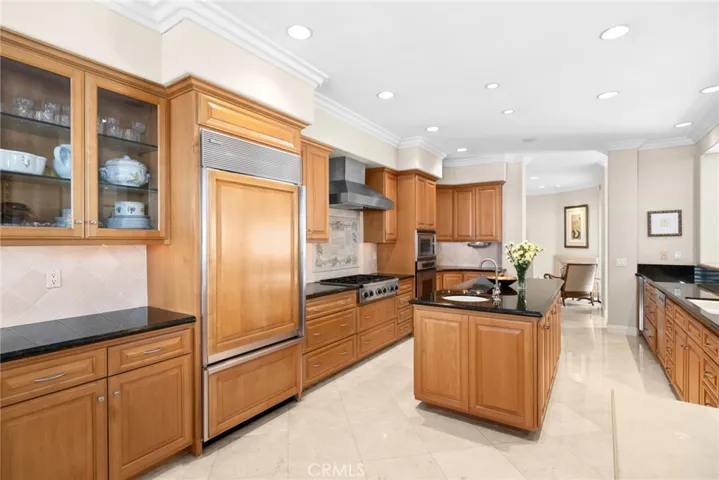 521 Via Lido Nord, Newport Beach, California 92663