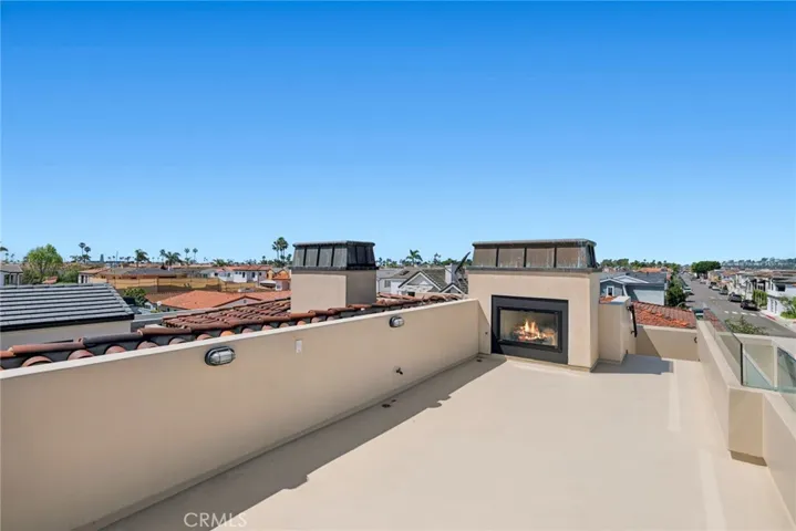 521 Via Lido Nord, Newport Beach, California 92663