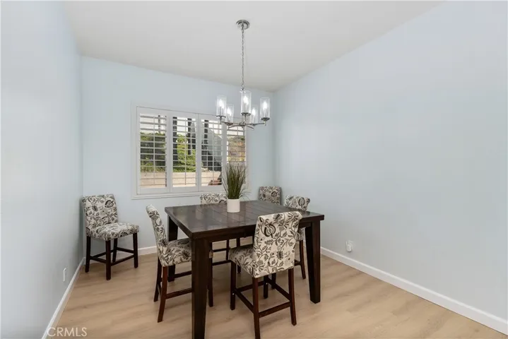 23992 23992 Chatenay, Murrieta, California 92562