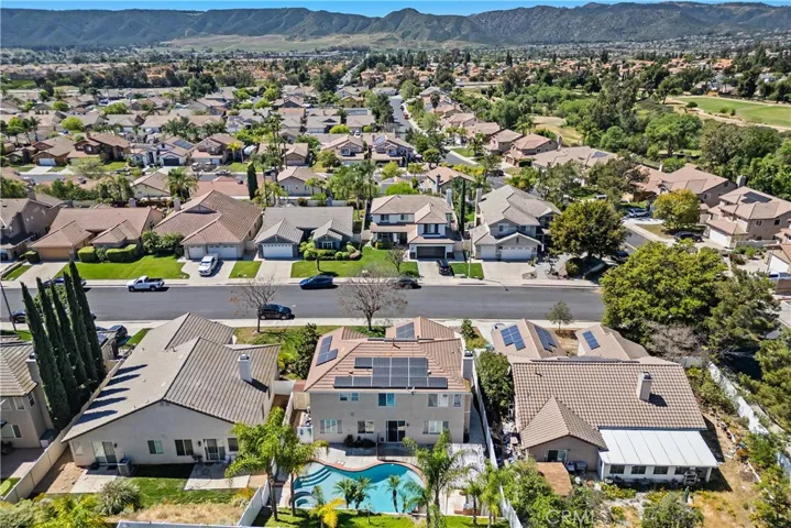 23992 23992 Chatenay, Murrieta, California 92562