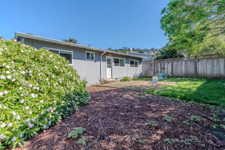352 Monterey Road, Pacifica, California 94044