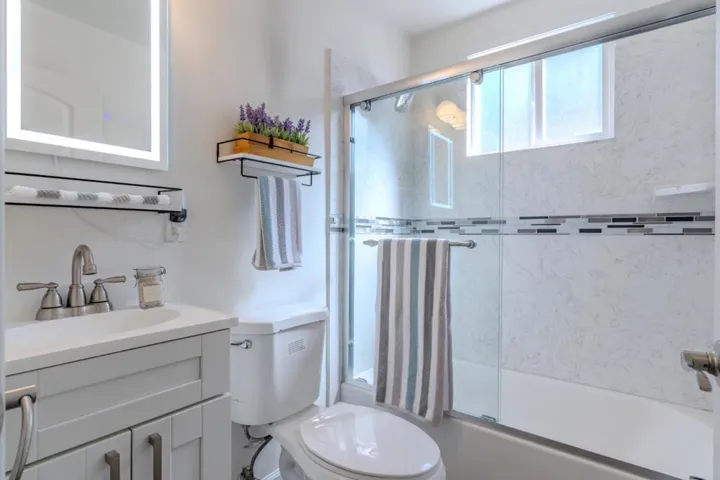 352 Monterey Road, Pacifica, California 94044