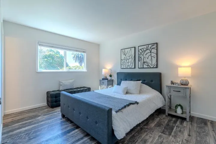 352 Monterey Road, Pacifica, California 94044