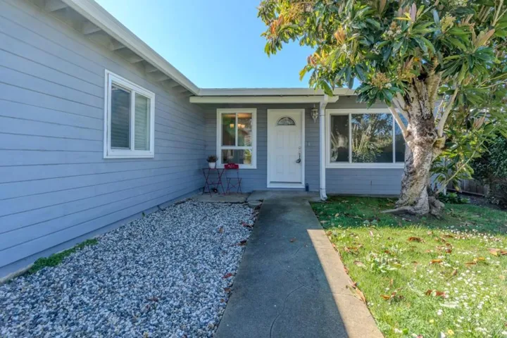 352 Monterey Road, Pacifica, California 94044