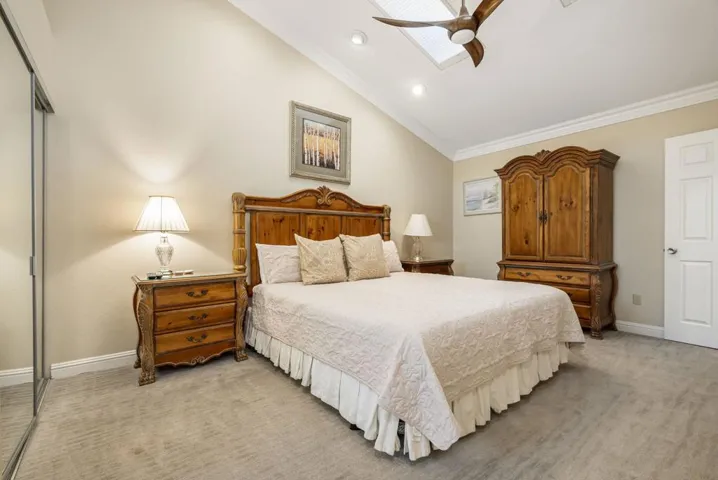 26-web-or-mls-JDChrysanthemum_OPMG_0525_