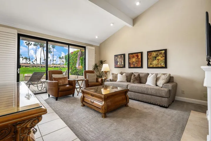 2-web-or-mls-JDChrysanthemum_OPMG_0525_0