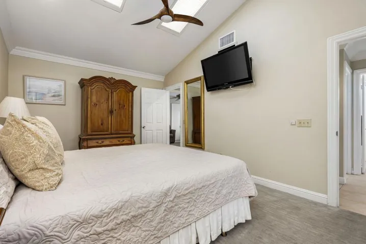 28-web-or-mls-JDChrysanthemum_OPMG_0525_