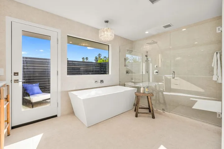 150-web-or-mls-AM4A4700