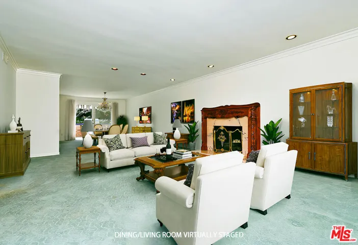 Virtually Staged Living/Dining