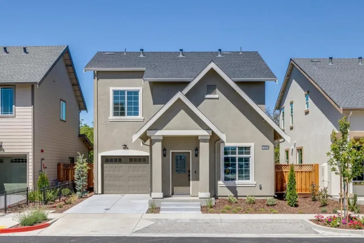 130 Alan Lane, Hollister, California 95023