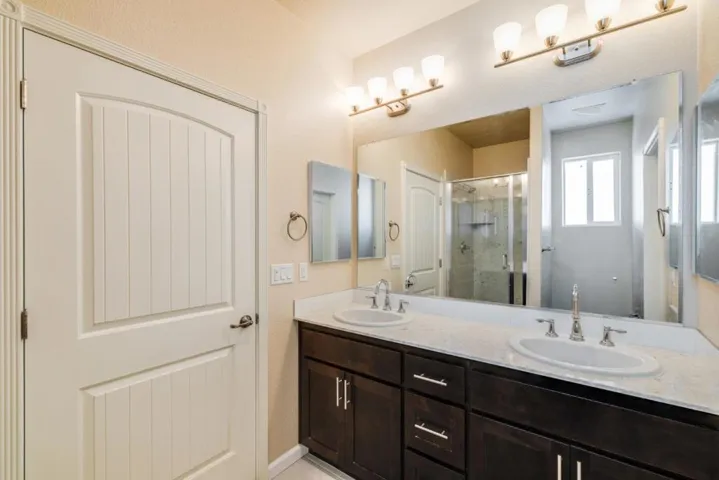 130 Alan Lane, Hollister, California 95023