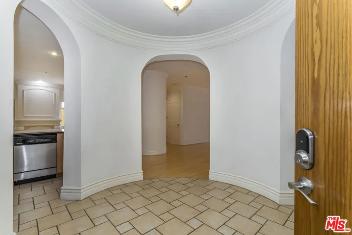 10364 Almayo Avenue 103, Los Angeles, California 90064