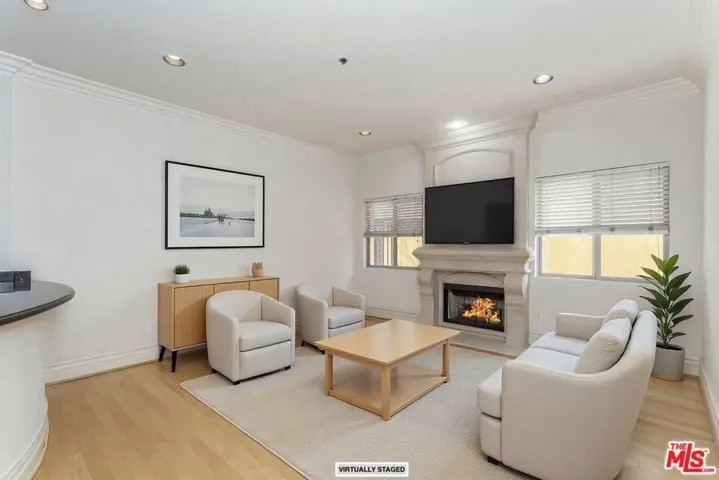 10364 Almayo Avenue 103, Los Angeles, California 90064