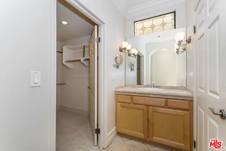 10364 Almayo Avenue 103, Los Angeles, California 90064