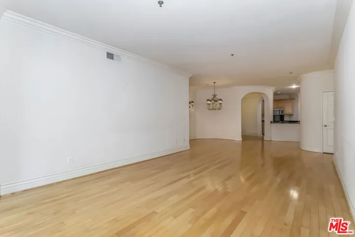 10364 Almayo Avenue 103, Los Angeles, California 90064