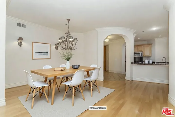 10364 Almayo Avenue 103, Los Angeles, California 90064