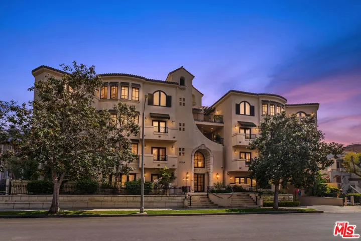 10364 Almayo Avenue 103, Los Angeles, California 90064