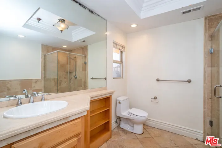 10364 Almayo Avenue 103, Los Angeles, California 90064