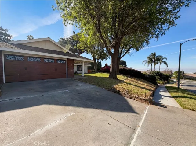 2785 Bonita, Highland, California 92346