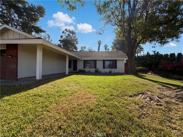 2785 Bonita, Highland, California 92346