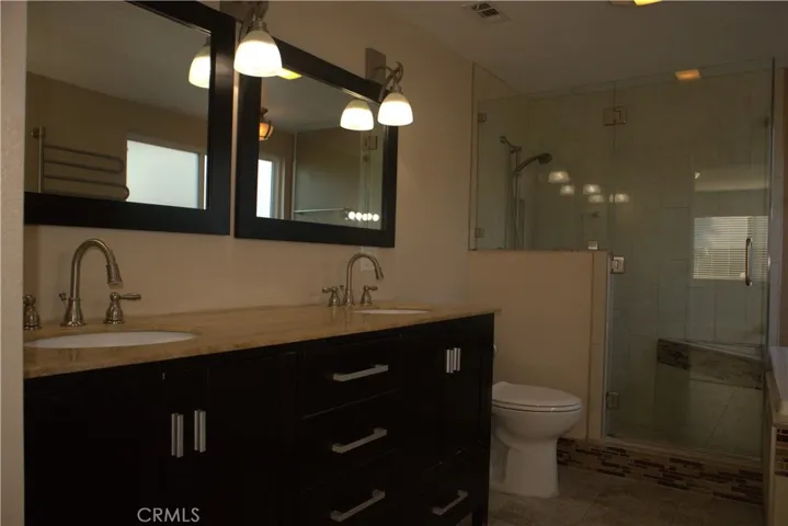 Primary ensuite bathroom