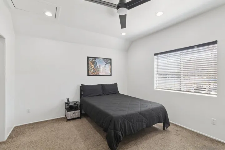 2220 Camino De La Reina 302, San Diego, California 92108