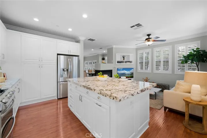 Kitchen facing Family Room