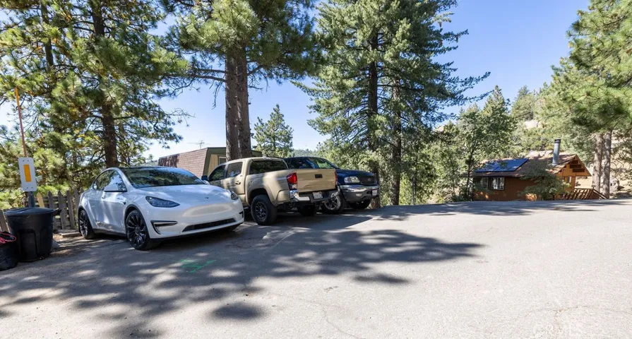 2476 Elko, Arrowbear, California 92382