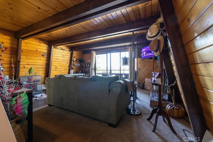 2476 Elko, Arrowbear, California 92382