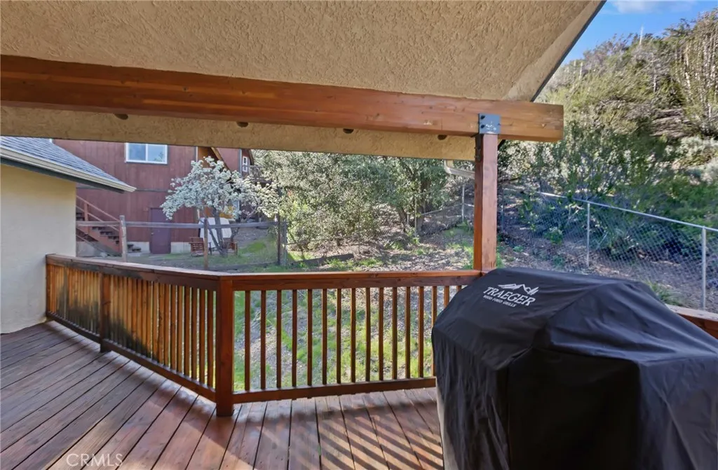 Another shot of one of the rear decks.