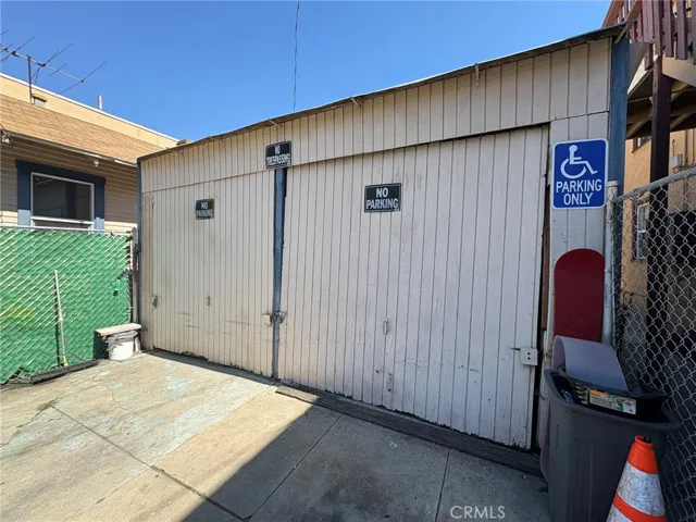 617 West 3rd Street, Long Beach, California 90802