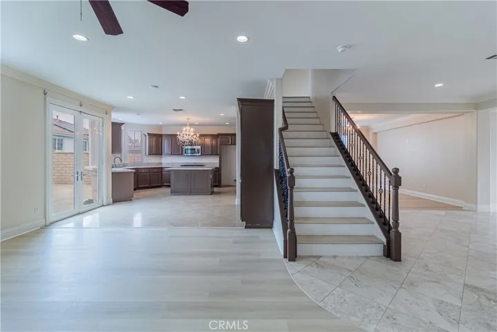 Wide staircase to upstairs