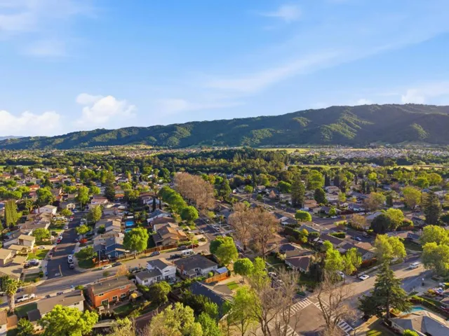 7390 Miller Avenue, Gilroy, California 95020