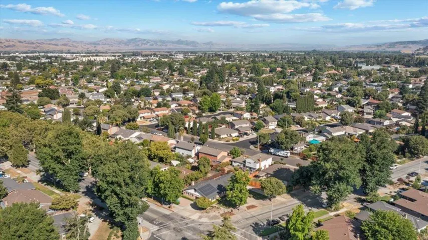 7390 Miller Avenue, Gilroy, California 95020