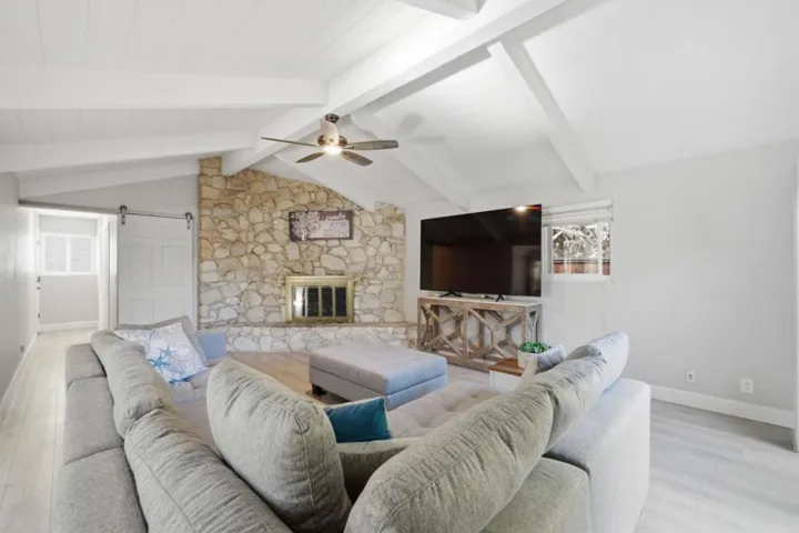 7390 Miller Avenue, Gilroy, California 95020