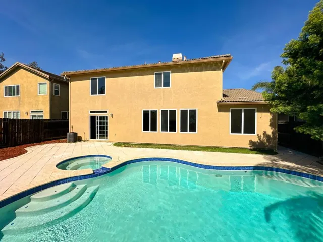 1444 Mendocino Creek Drive, Patterson, California 95363