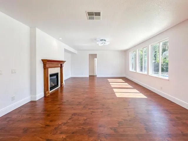 1444 Mendocino Creek Drive, Patterson, California 95363