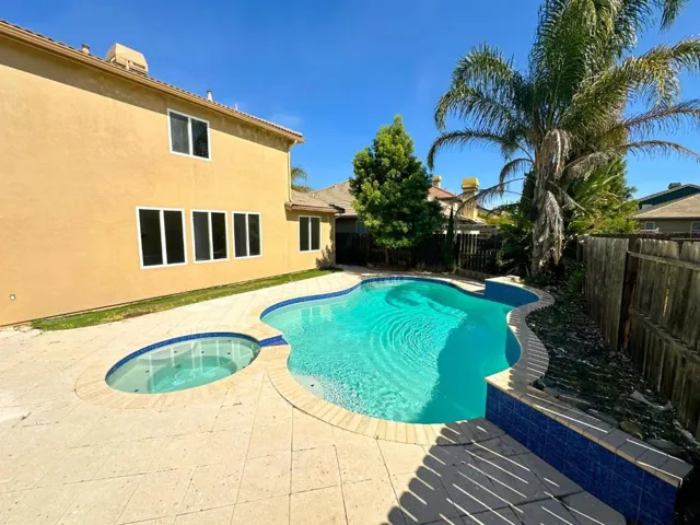 1444 Mendocino Creek Drive, Patterson, California 95363