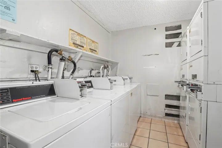 10730 New Haven Street 42, Sun Valley, California 91352