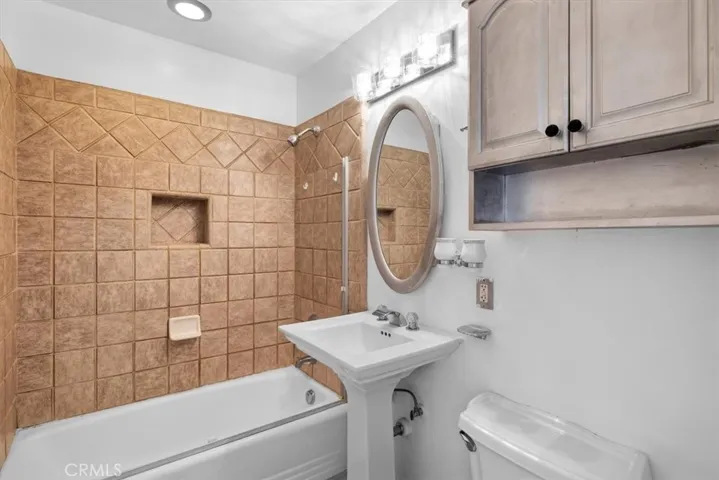 25427 Belle Porte, Harbor City, California 90710