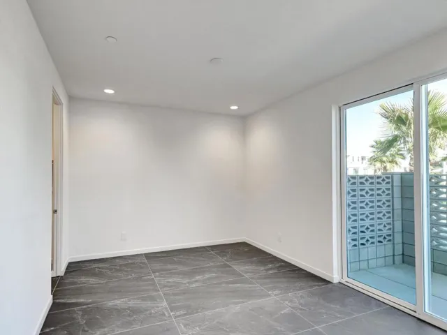 161-150 Obsidian Loop N Unit 764-9