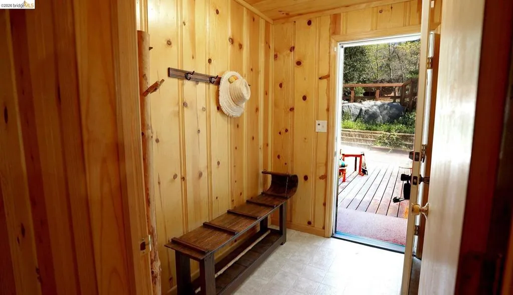 Mud Room
