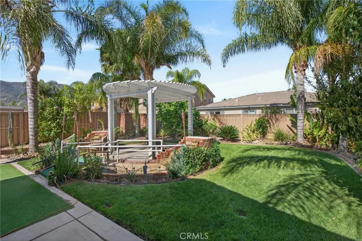 32795 Santa Cruz, Lake Elsinore, California 92530