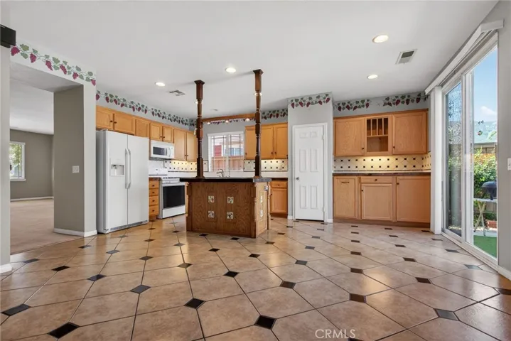 32795 Santa Cruz, Lake Elsinore, California 92530