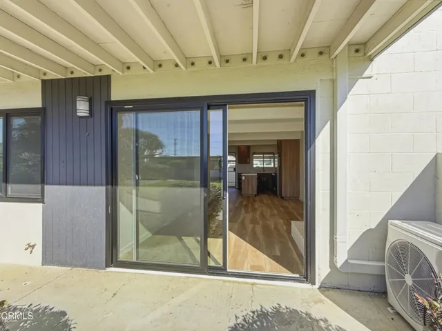 pic 10 (greenbelt patio & slider open to