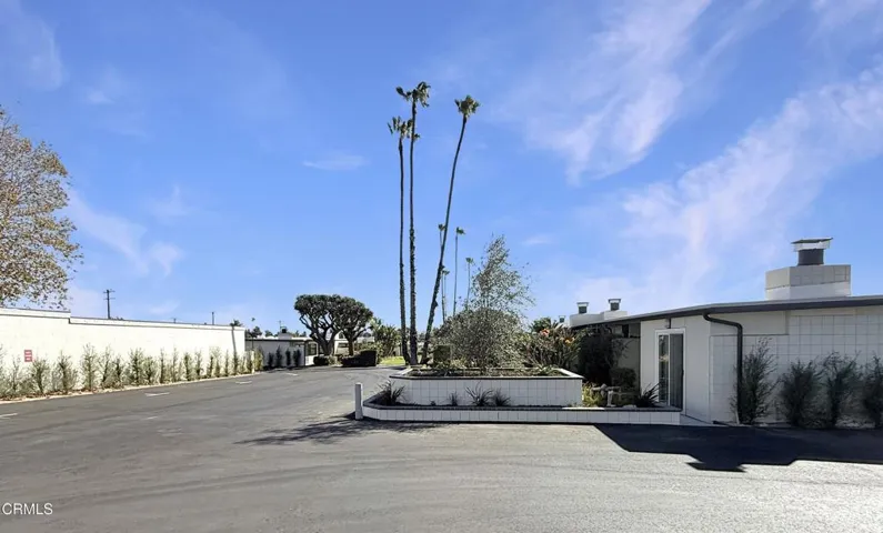 entrance 89a0ea28917777af06934ccaed7817d