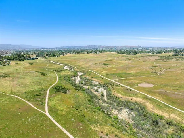 30405 Del Rey Road, Temecula, California 92591