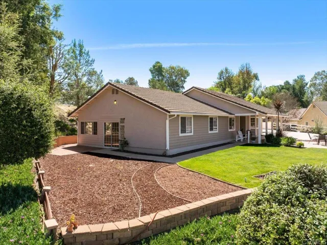 30405 Del Rey Road, Temecula, California 92591